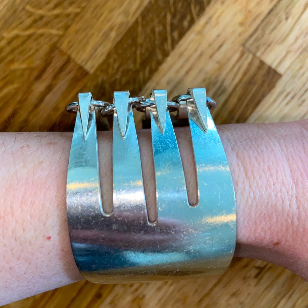 SILVER FORKS! - Picture 2 of 4